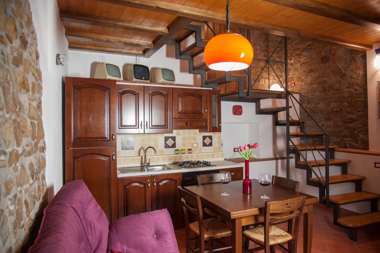 Mirose'S Holiday Home 카스텔부오노 외부 사진